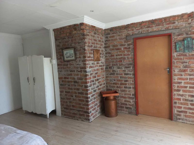 Affordability In The Heart Of Dealesville With Lots Of Extra's. - Photo 6