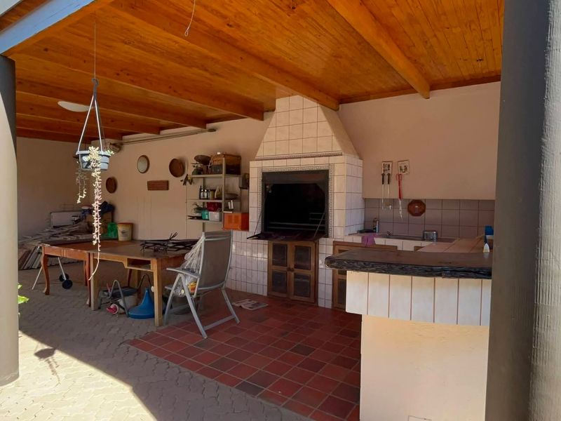 🏡FOR SALE | PIONEERSPARK| N$ 3,600,000 EXCL. COSTS - Photo 2
