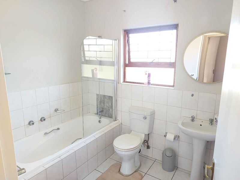 2 BEDROOM CLUSTER FOR SALE IN CRAIGAVON - Photo 9