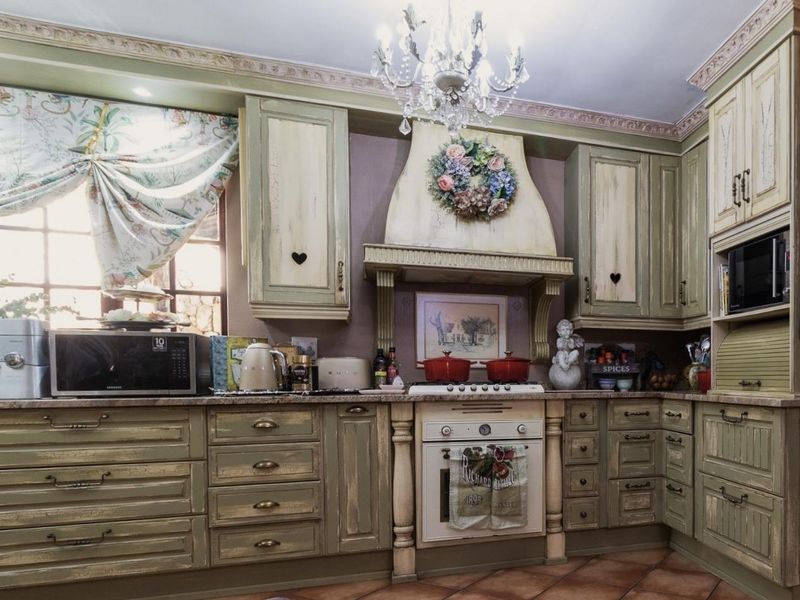 6 Bedroom House for Sale in Alberante - Photo 2