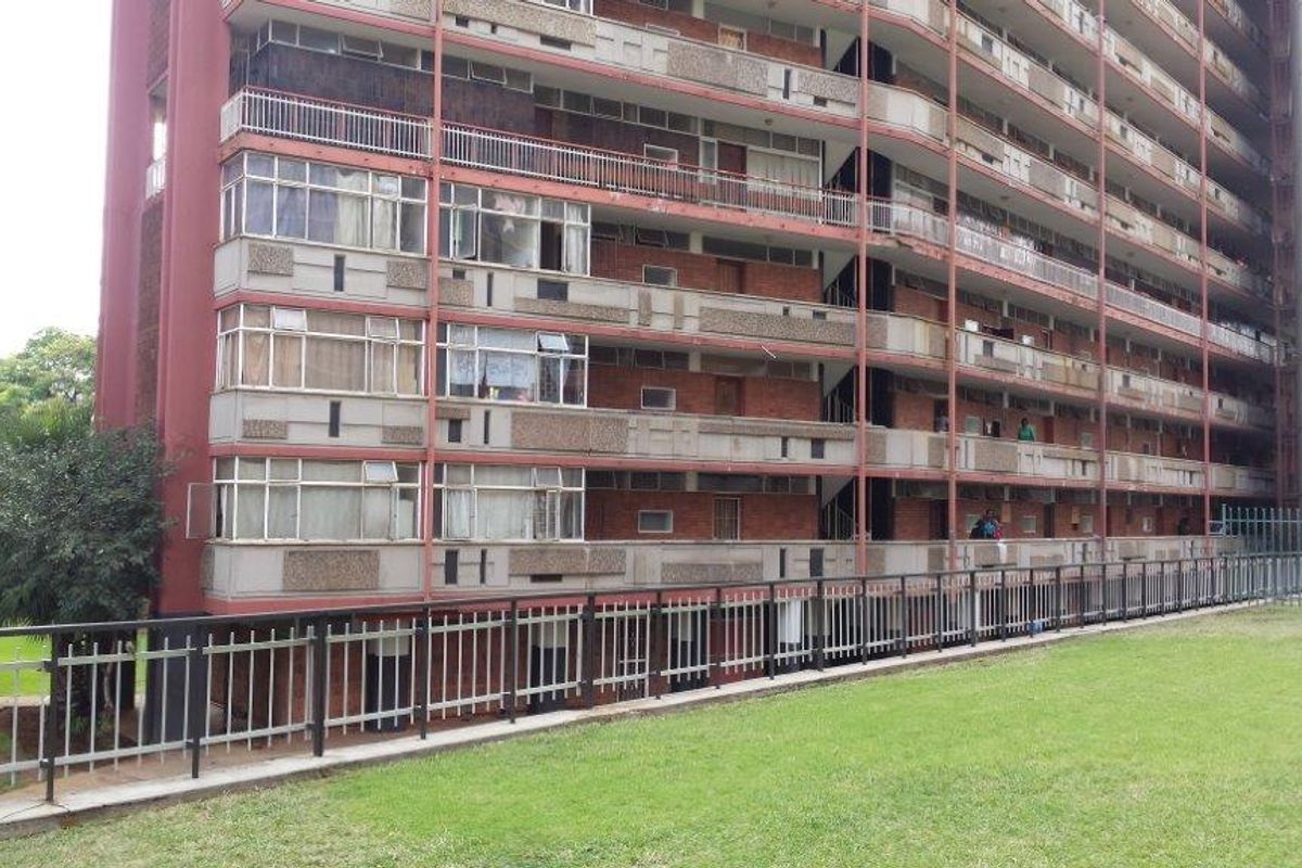 1 BEDROOM FLAT TO RENT IN SUNNYSIDE - Photo 2