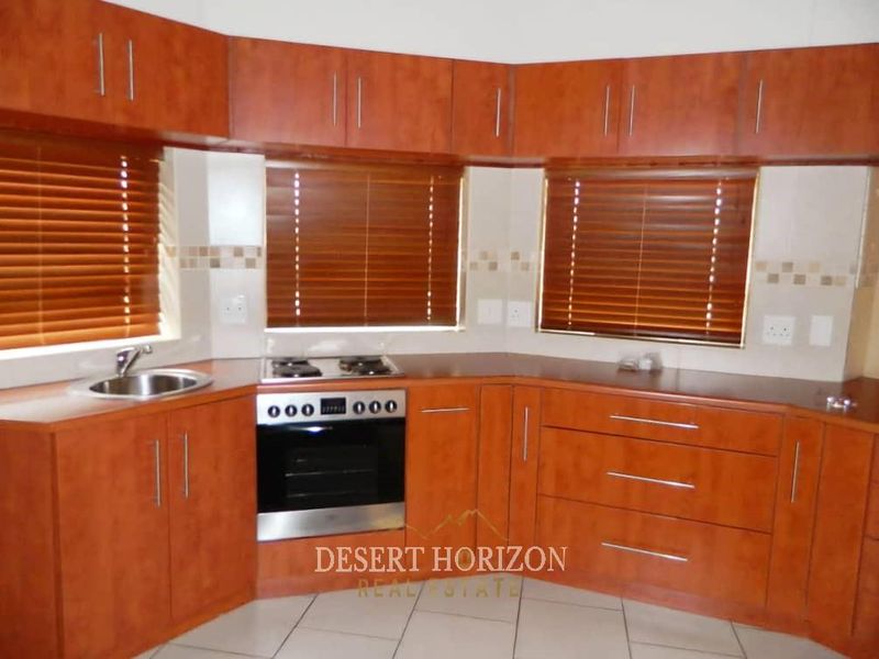 HENTIES BAY, SOUTH DUNE, | 4 BEDROOM HOUSE FOR SALE - Photo 5