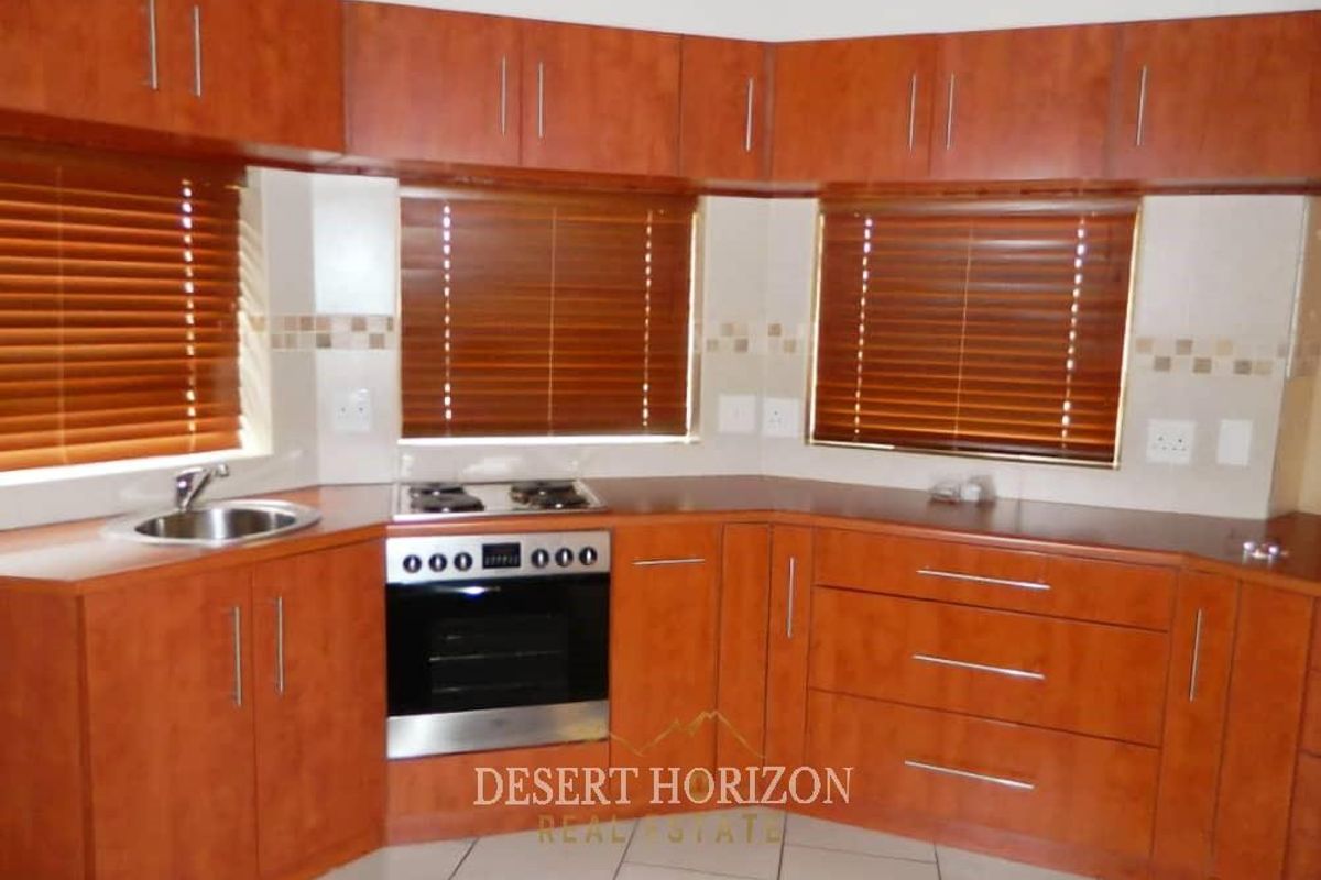 HENTIES BAY, SOUTH DUNE, | 4 BEDROOM HOUSE FOR SALE - Photo 5