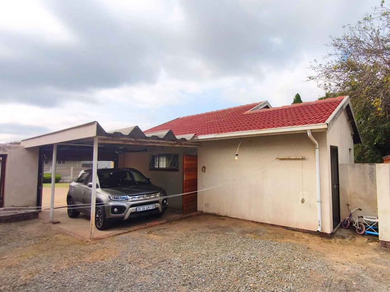 STUDIO GARDEN COTTAGE FOR RENTAL IN MONDEOR - Photo 4