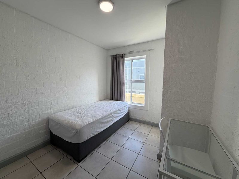 Furnished Two-Bedroom Apartment to Rent Close to Stellenbosch University - Photo 4