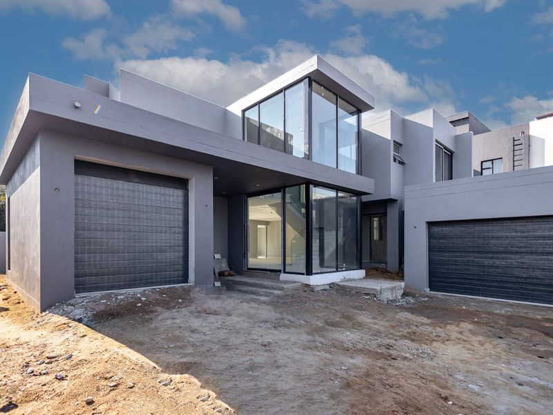 Modern Luxury Living - Photo 8