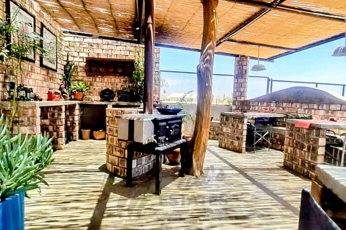 Guesthouse For Sale in Uis - Photo 5