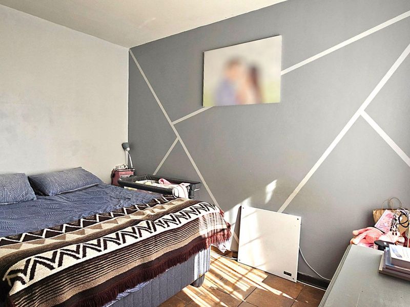 Pet-Friendly Gem with Spacious Living in Radiokop - Photo 9