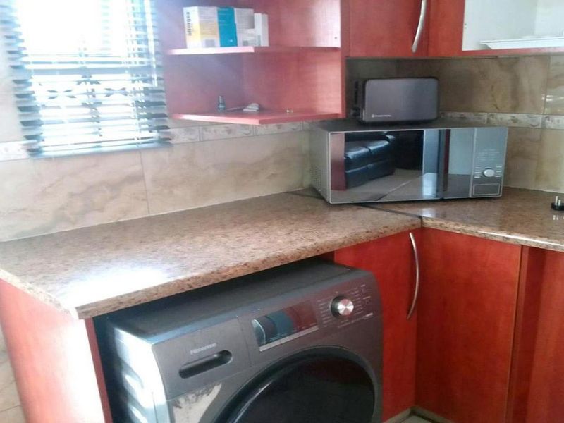 3 Bedroom House for sale in Alveda - Photo 5