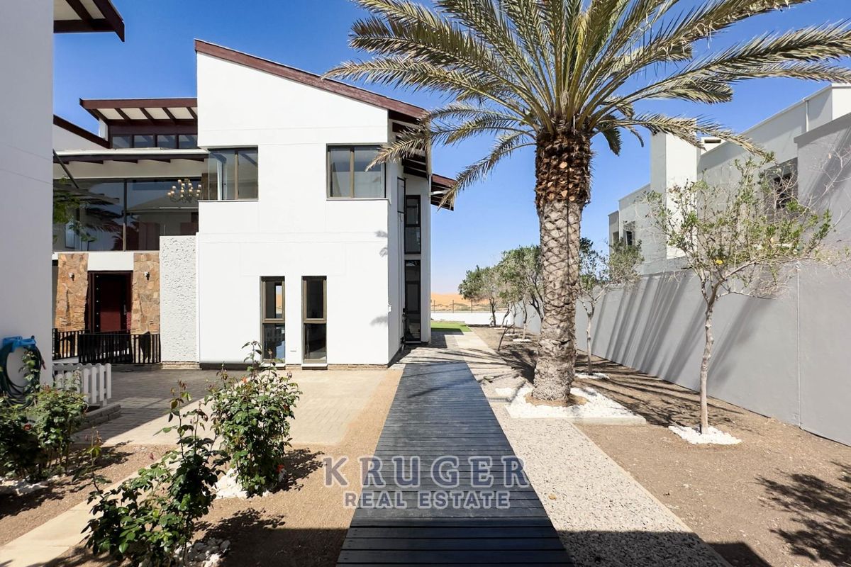 LUXURY DUNE-SIDE RESIDENCE | KRAMERSDORF, SWAKOPMUND - Photo 3