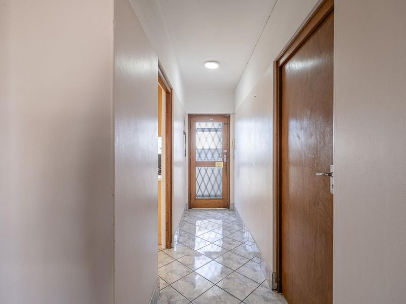 Ocean View 2-Bed Apartment | Ideal Student Accommodation Investment | Humewood - Photo 8