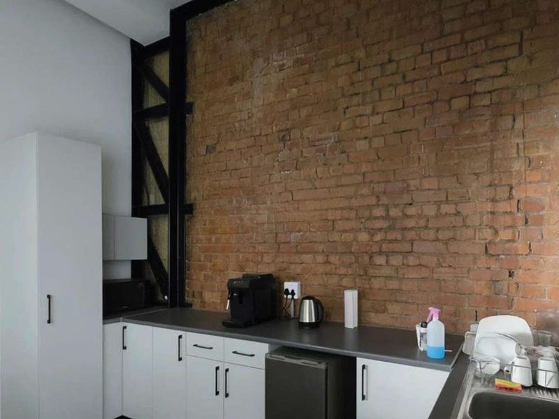 Trendy 315m2 office to let at Speakers Corner - Photo 2