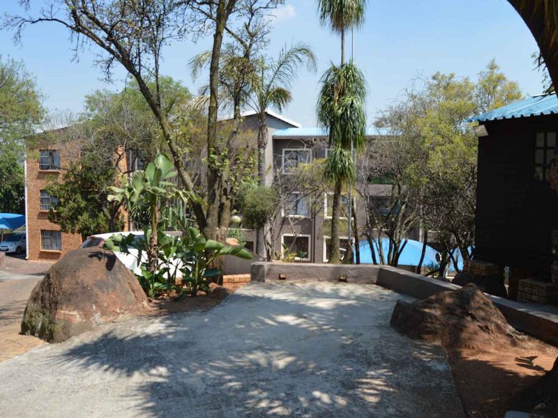 Beautiful townhouse in Mulbarton - Photo 2