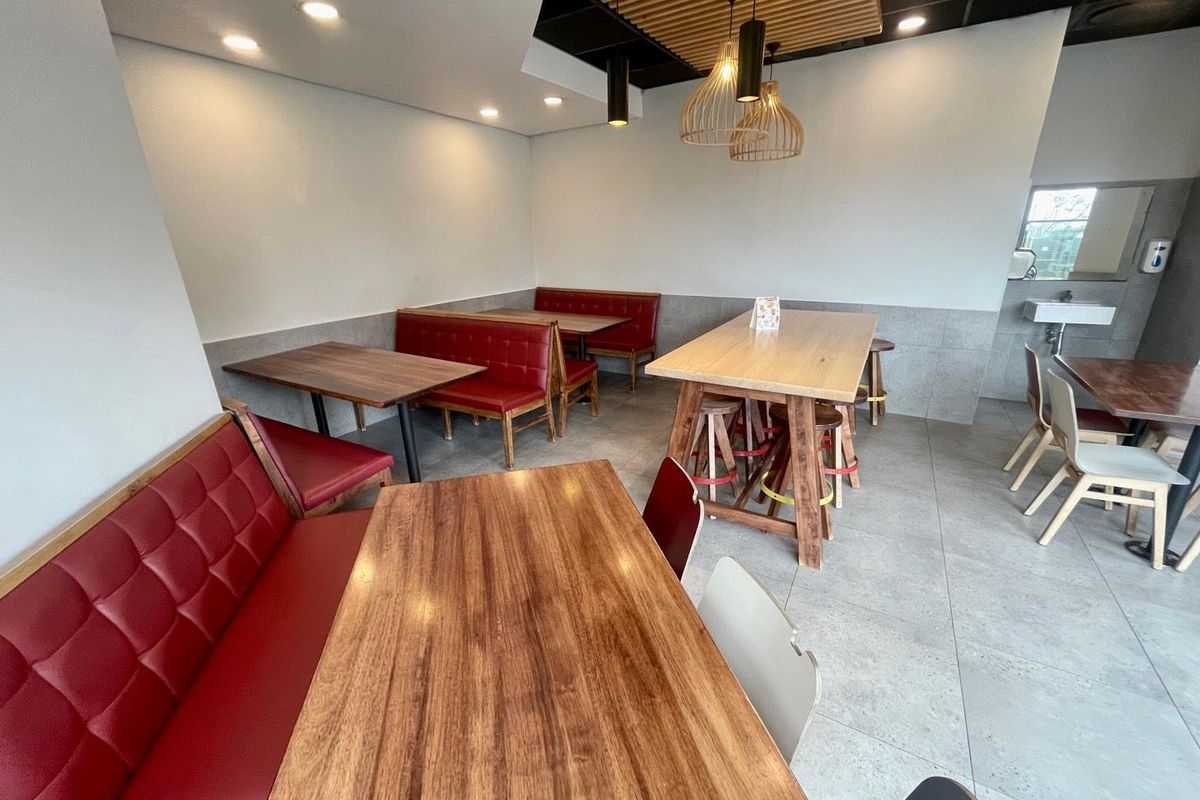 Hendra - Prime 161m2 Retail Space To Let – Ideal for Fast Food Outlet - Photo 5