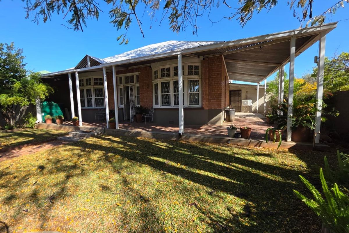 Beautiful 4 bedroom house - Photo 2