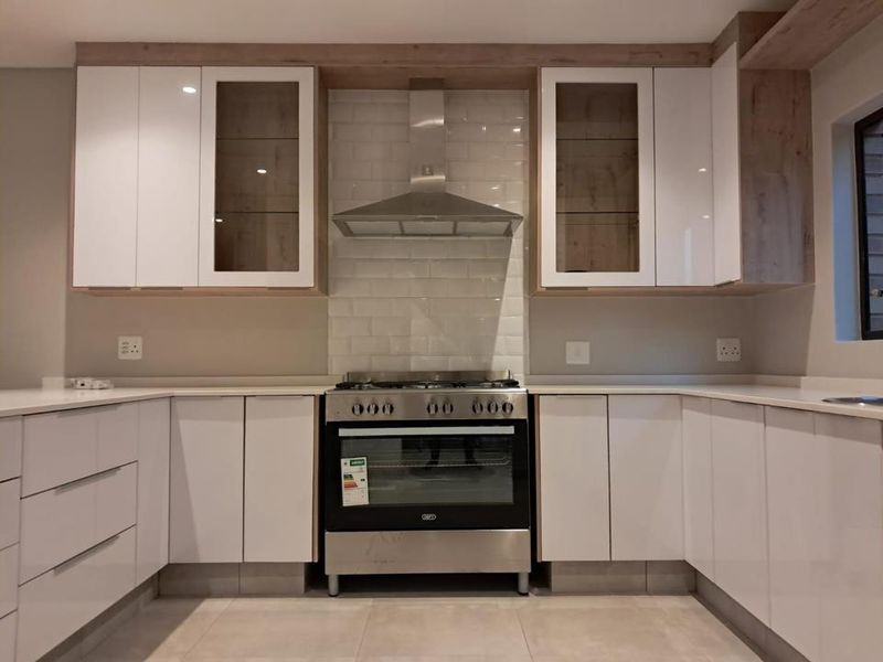NEW DEVELOPMENT COMING SOON Ultra-Modern Spec Home!! - Photo 4