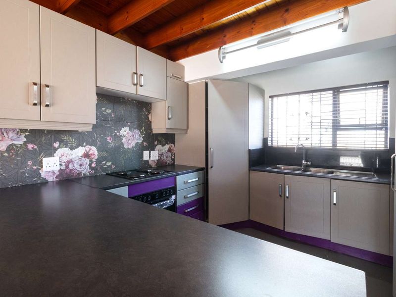 3 bedroom Cluster in Blue Lakes Estate - Photo 8