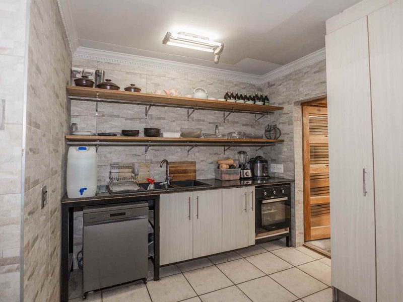 3 Bedroom House, Brackenfell - Photo 9