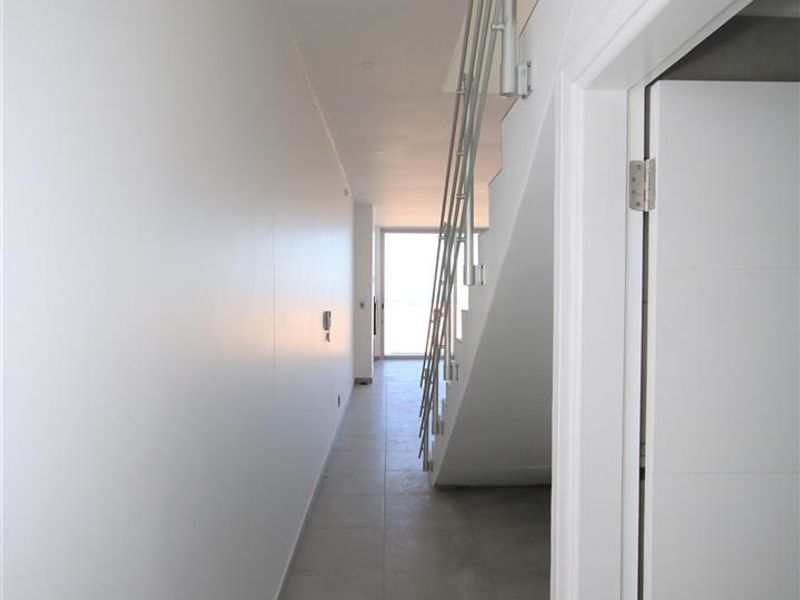 Beach front Townhouse - Photo 7