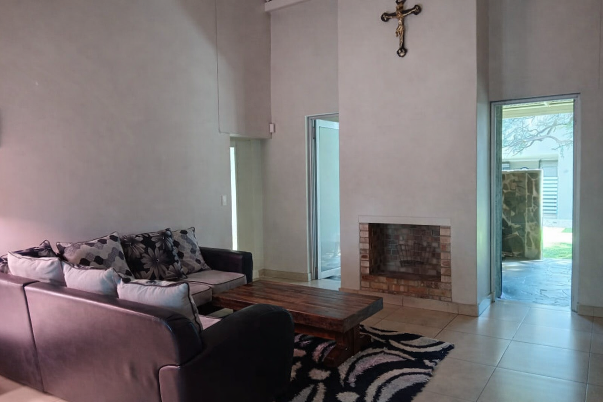 3Bedroom Townhouse on Omeya Golf Estate - Photo 3