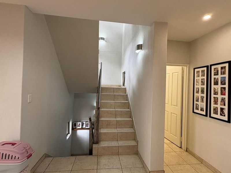 Avis- For Sale- N$8 200 000 - Photo 7