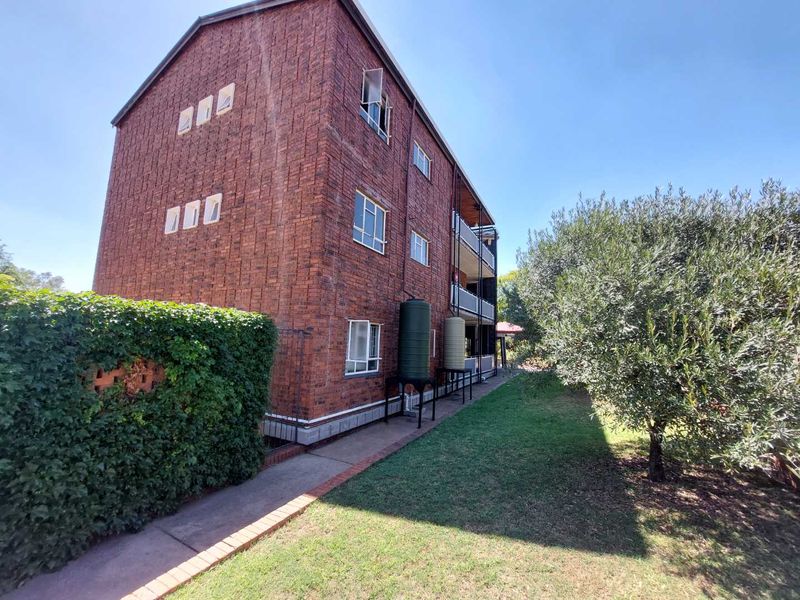 2 Bedroom with 2 Bathrooms apartment to rent - Photo 2