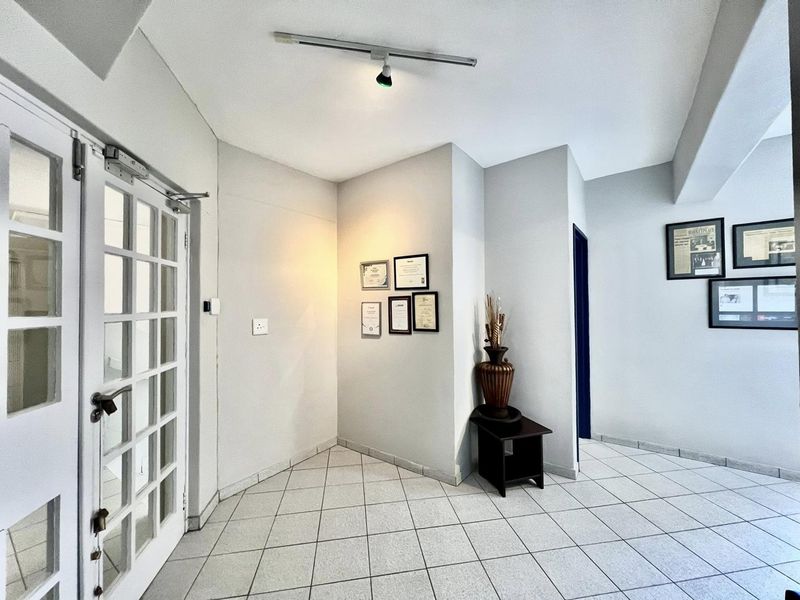 Office For Sale in Ludwigsdorf - Photo 3