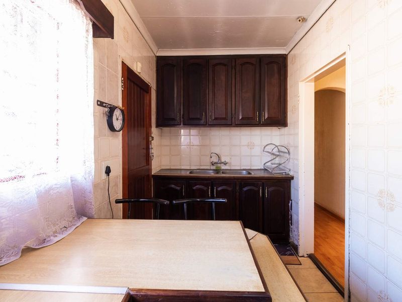 Income generating 3 Bedroom House with 2x Flatlets - Photo 10