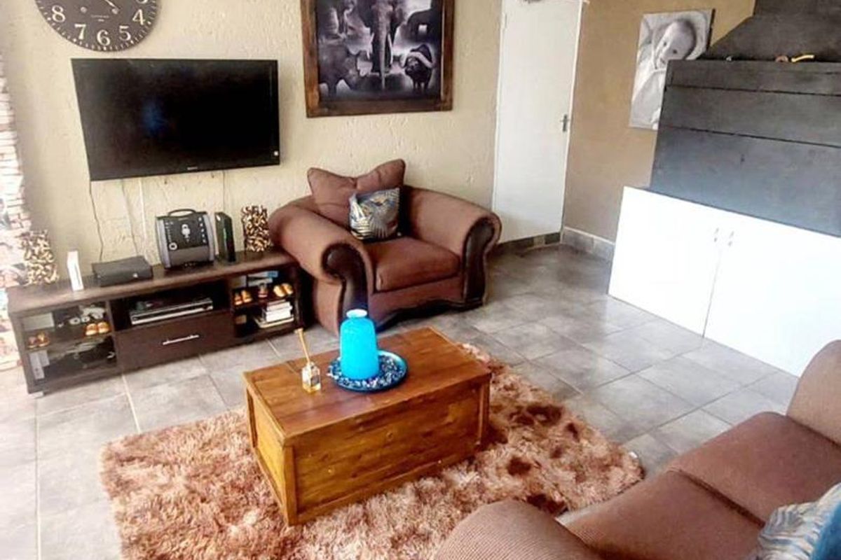 Free standing House FOR SALE - Photo 5