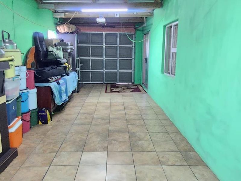 3 Bedroom House to Rent in Mandela Park - Photo 7