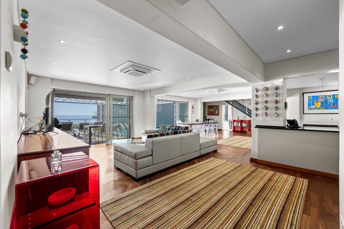 Wake up to the Waves - Photo 2