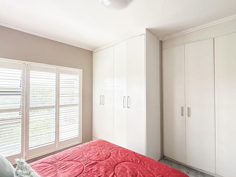 Two bedroom Apartment - Photo 9