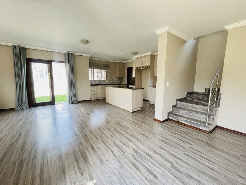 Prime 5-Bedroom Property for rent at Woodlands Estate, Barbeque Downs - Photo 2