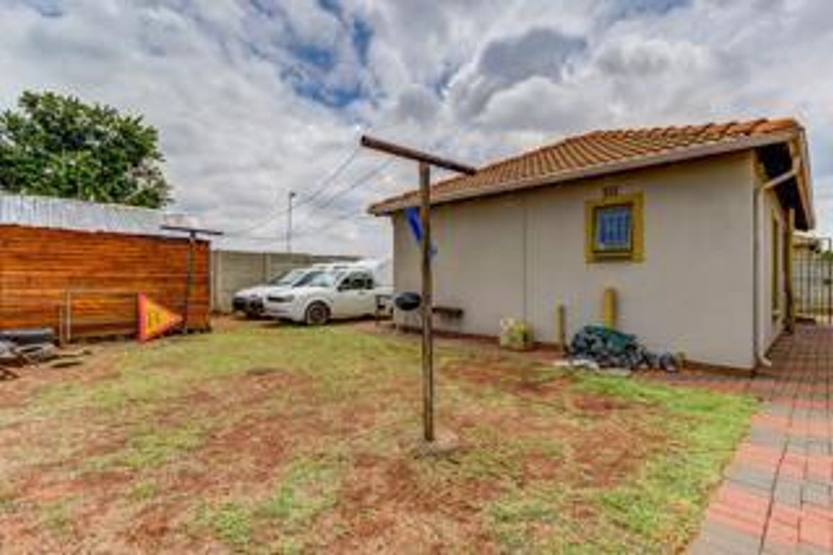 Ideal Home for First time Buyers - Photo 2