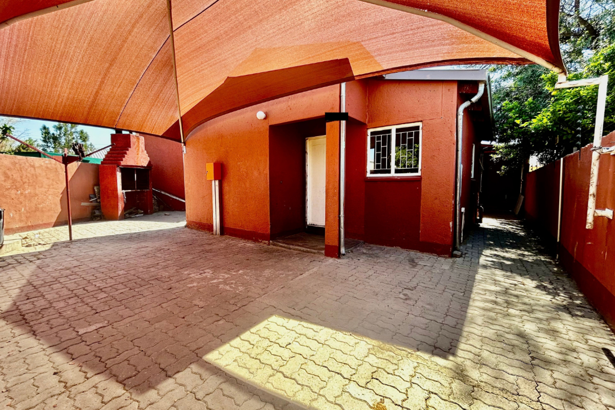 Okahandja House for Rent / Sale - Photo 2