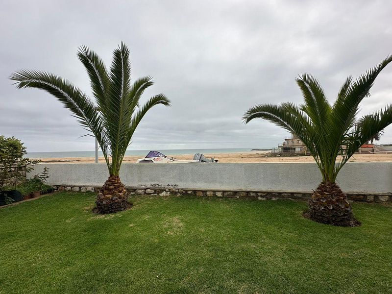 Comfortable House For Sale - Swakopmund - Photo 4