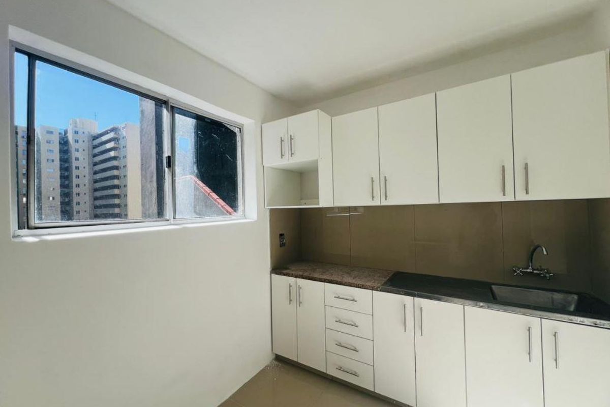Newly renovated 2-Bedroom Apartment in the prime of South Beach for sale! Hurry this wont last! - Photo 3