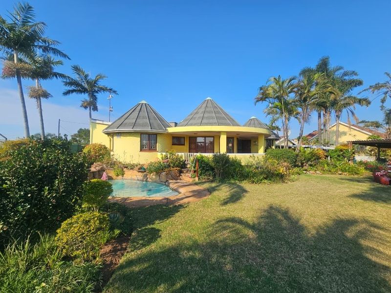 Welcome to a truly special home in the heart of the Bluff - a property filled with character, charm, and endless possibilities. - Photo 10