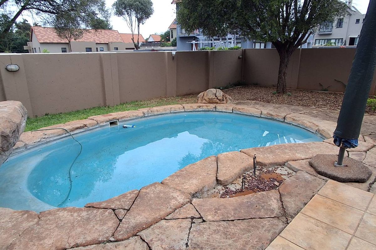 Luxury, Comfort, and Flexibility in Leloko Estate! - Photo 3