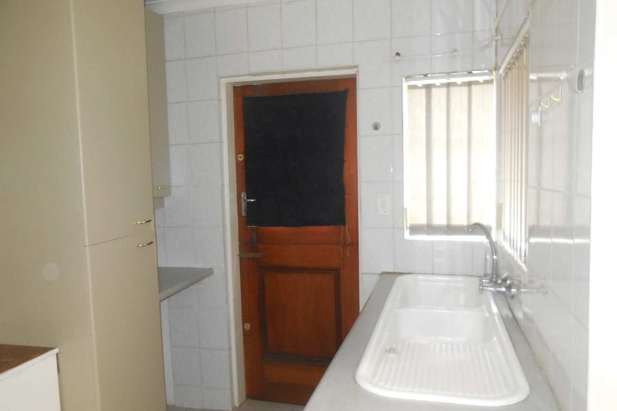 x1 Bedroom apartment at Maryn Flats - Photo 5