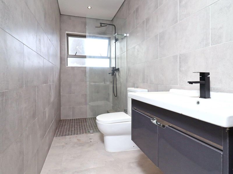Modern Home In Soneike - Photo 10