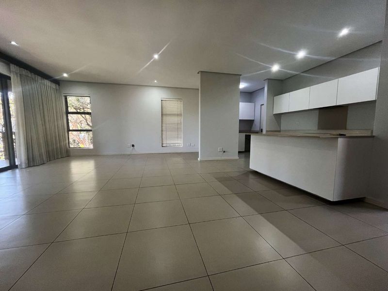 Live the exclusive lifestyle in the prestigious Zimbali Coastal Resort with this spacious 3-bedroom townhouse available for rent. - Photo 3