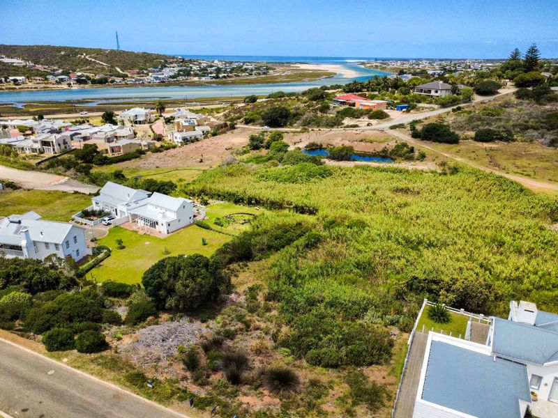 Prime vacant stand with stunning views for sale in Stilbaai-Wes. - Photo 2