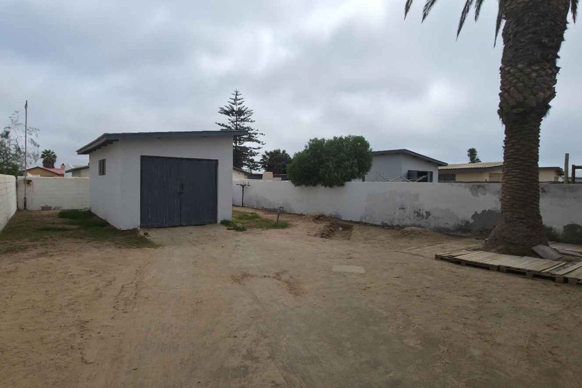 Dual Living, Double the Charm! 🏡 - Photo 2