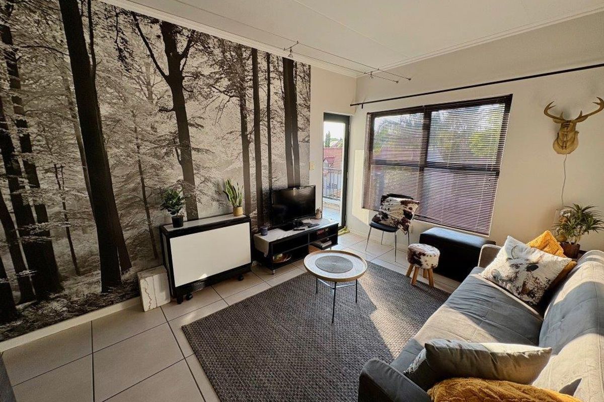 Outstanding Price! Prime Location! - Photo 2