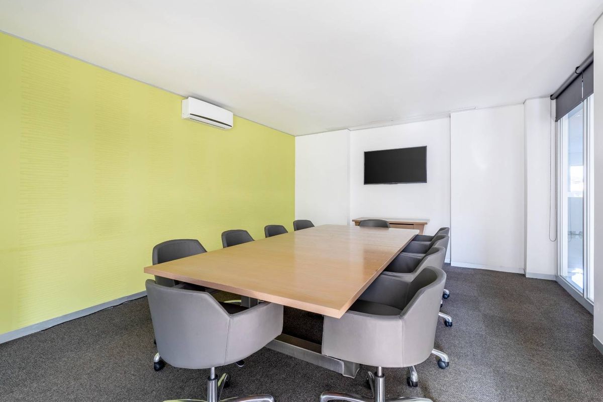 Flexible coworking memberships in Regus East Rand Stoneridge - Photo 4