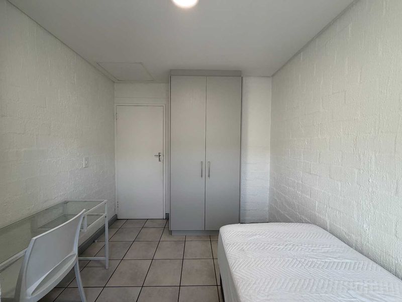 Furnished Two-Bedroom Apartment to Rent Close to Stellenbosch University - Photo 5
