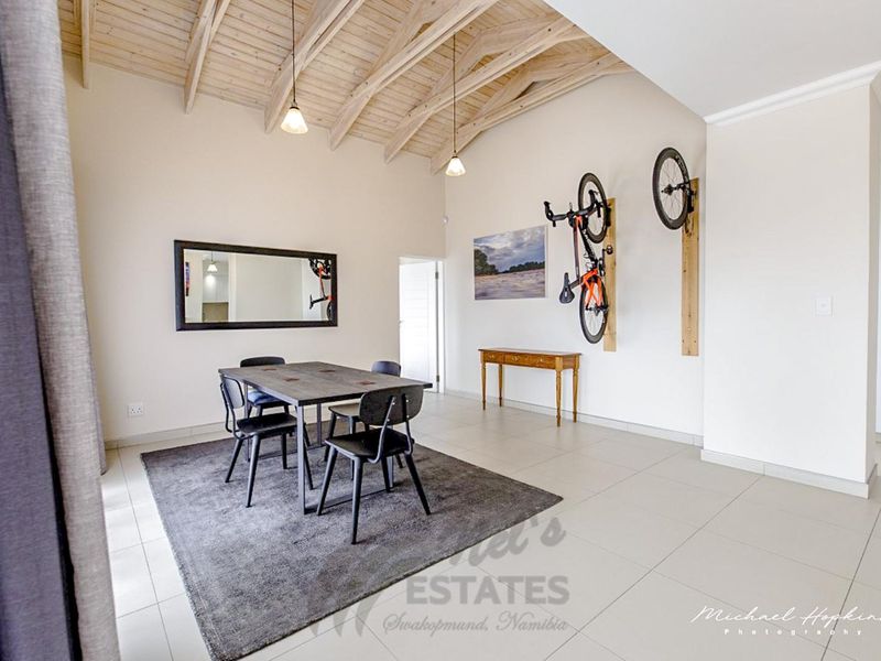 Penthouse For Sale in Central Swakopmund - Photo 5