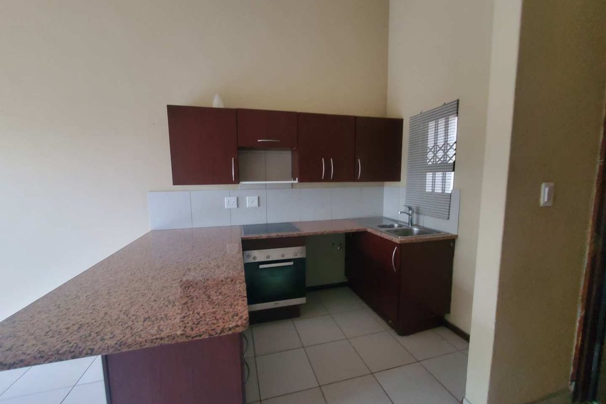 Stunning 1 bedroom apartment at Jackal Creek Golf Estate - Photo 5
