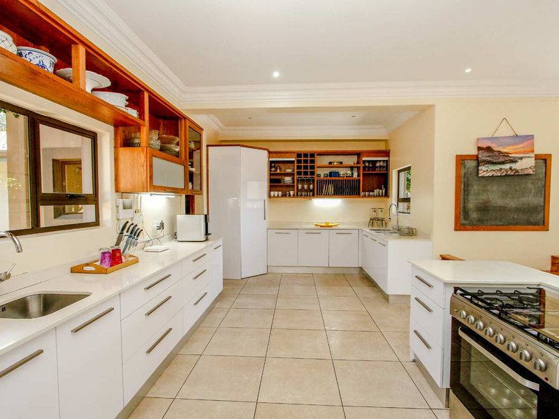 Hendra Estates - Live A Life Of Luxury In This Stunning Umhlanga Rental! - Photo 3